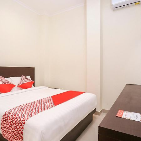 Collection O Yogyakarta Near Jalan Malioboro Formerly Alena Residence Джокьякарта Экстерьер фото