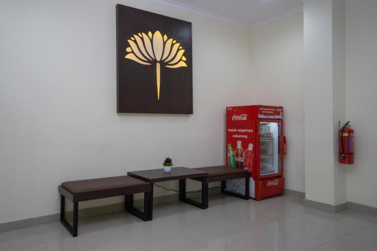 Collection O Yogyakarta Near Jalan Malioboro Formerly Alena Residence Джокьякарта Экстерьер фото