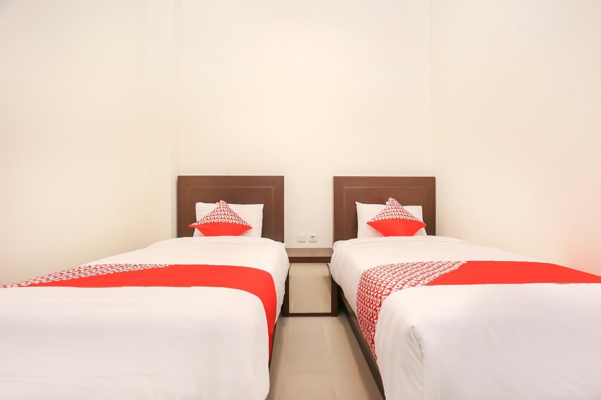 Collection O Yogyakarta Near Jalan Malioboro Formerly Alena Residence Джокьякарта Экстерьер фото