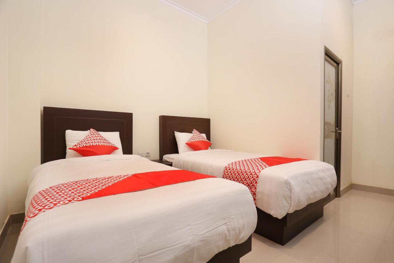 Collection O Yogyakarta Near Jalan Malioboro Formerly Alena Residence Джокьякарта Экстерьер фото