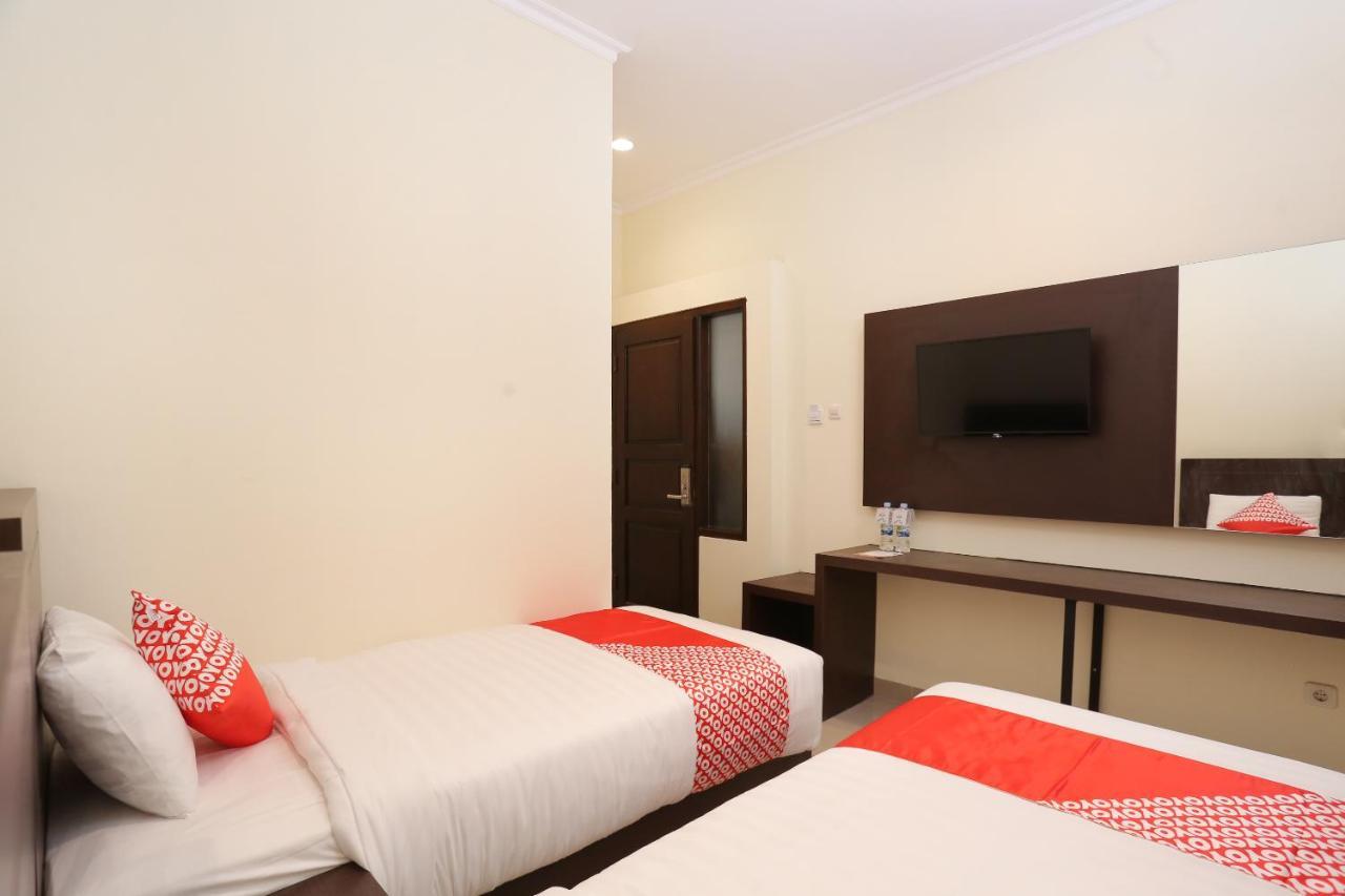Collection O Yogyakarta Near Jalan Malioboro Formerly Alena Residence Джокьякарта Экстерьер фото